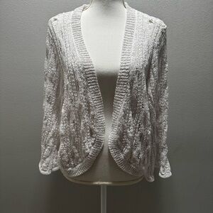 Lane Bryant Women’s White Cardigan ‎ 26/28 Distressed Open Front Flared Sleeves